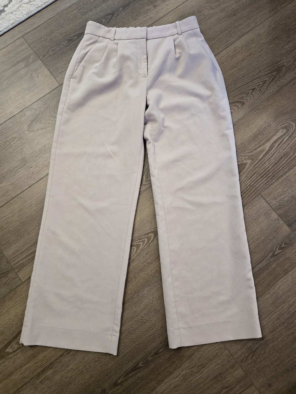 Abercrombie & Fitch Women's Dress Pants in Light Beige